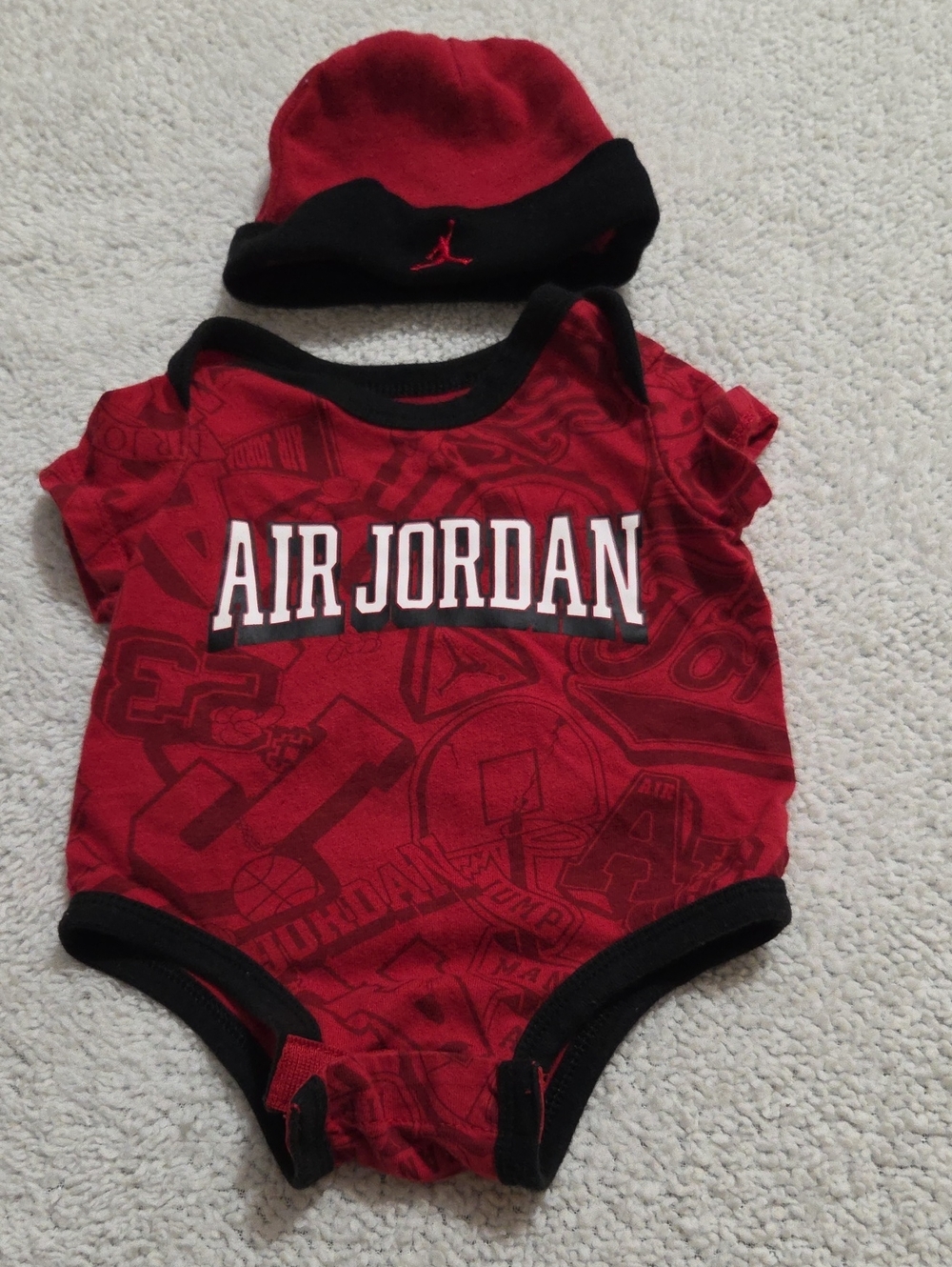 AIR JORDAN 2 PC ONESIE SET